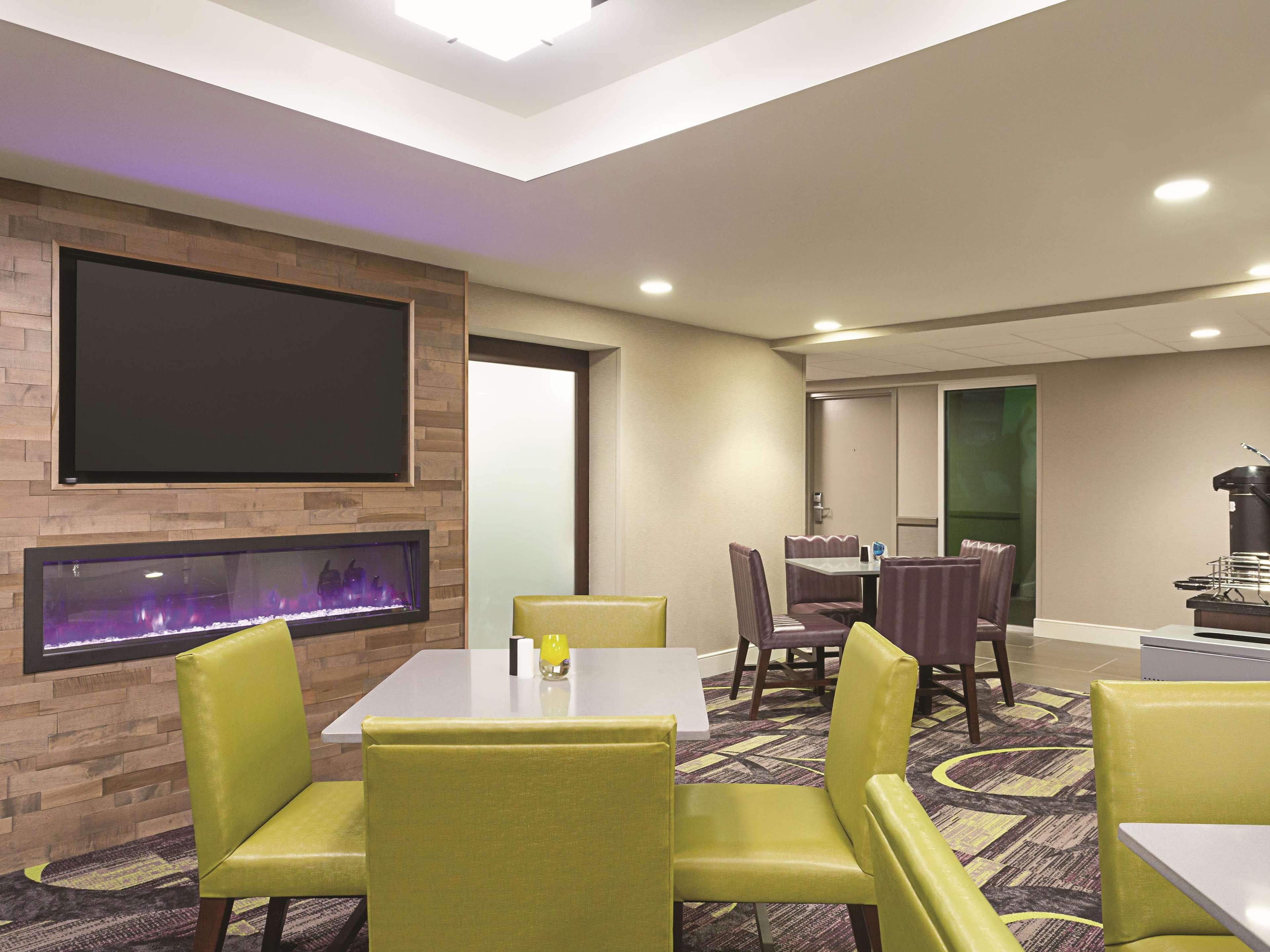 La Quinta By Wyndham Baltimore BWI Airport Linthicum Exterior photo